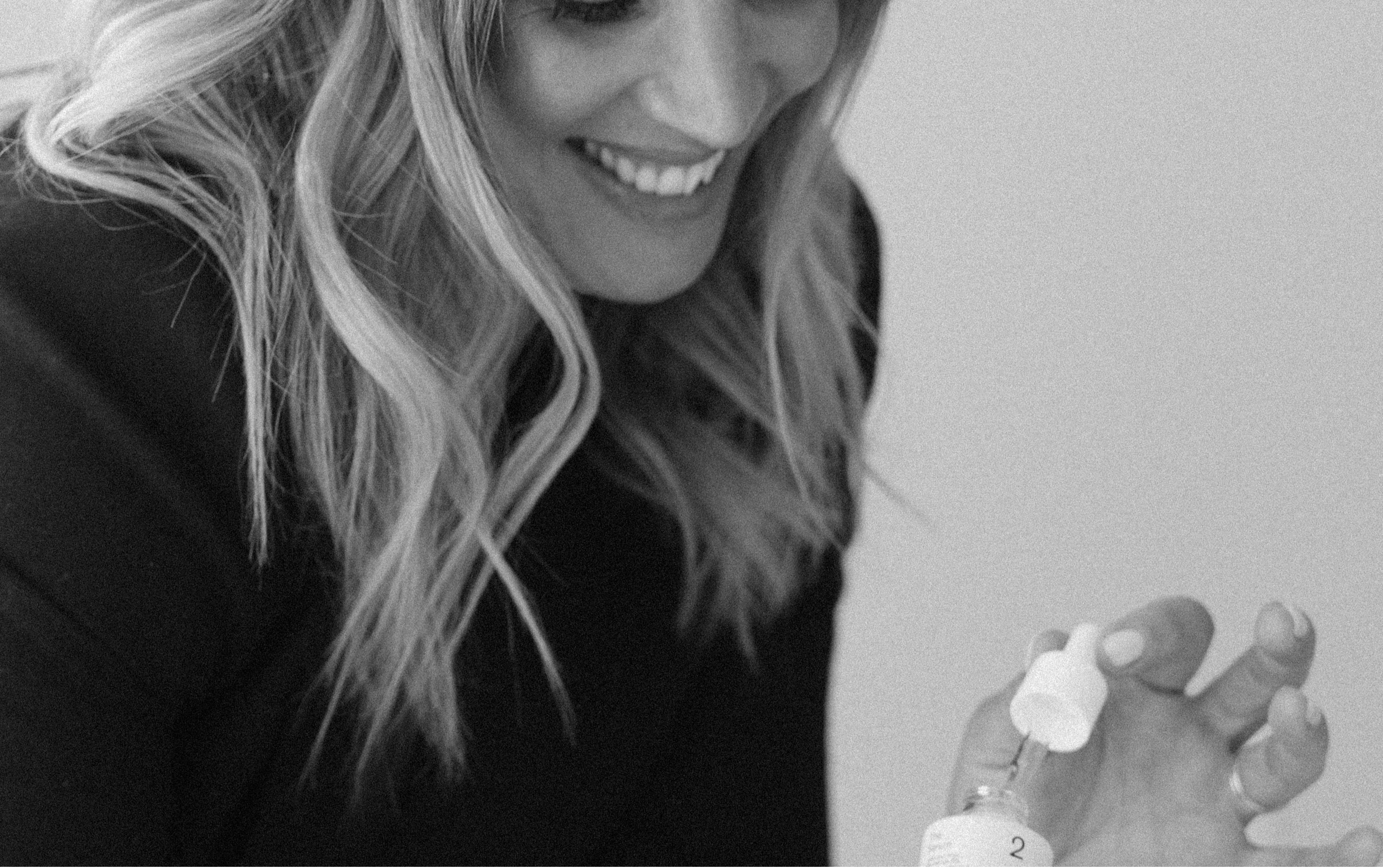 Renee Hohaia looking at the arke serum